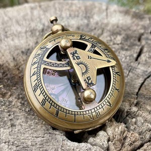 Ross London Sundial Compass - Etsy