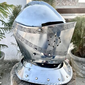 Authentic Knight's Helmet – Handcrafted Medieval Steel Armor for Roleplay & Display image 3