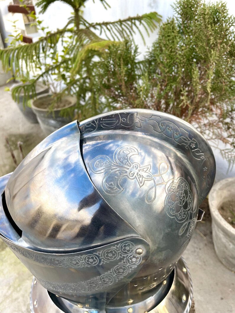 Authentic Knight's Helmet – Handcrafted Medieval Steel Armor for Roleplay & Display image 6