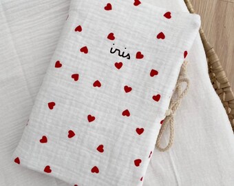 Protects health book with red heart patterns, birth gift, double cotton gauze