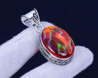 オーストラリア産トリプレットオパールペンダント：925シルバーの