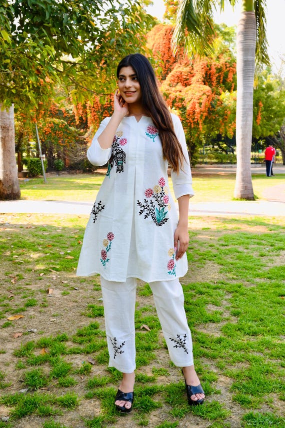 Bohemian cotton short kurta and pant set, women wear dress, short kurta palazzo set, cotton kurti set,