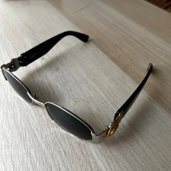 Versace sunglasses gianni retro Gem