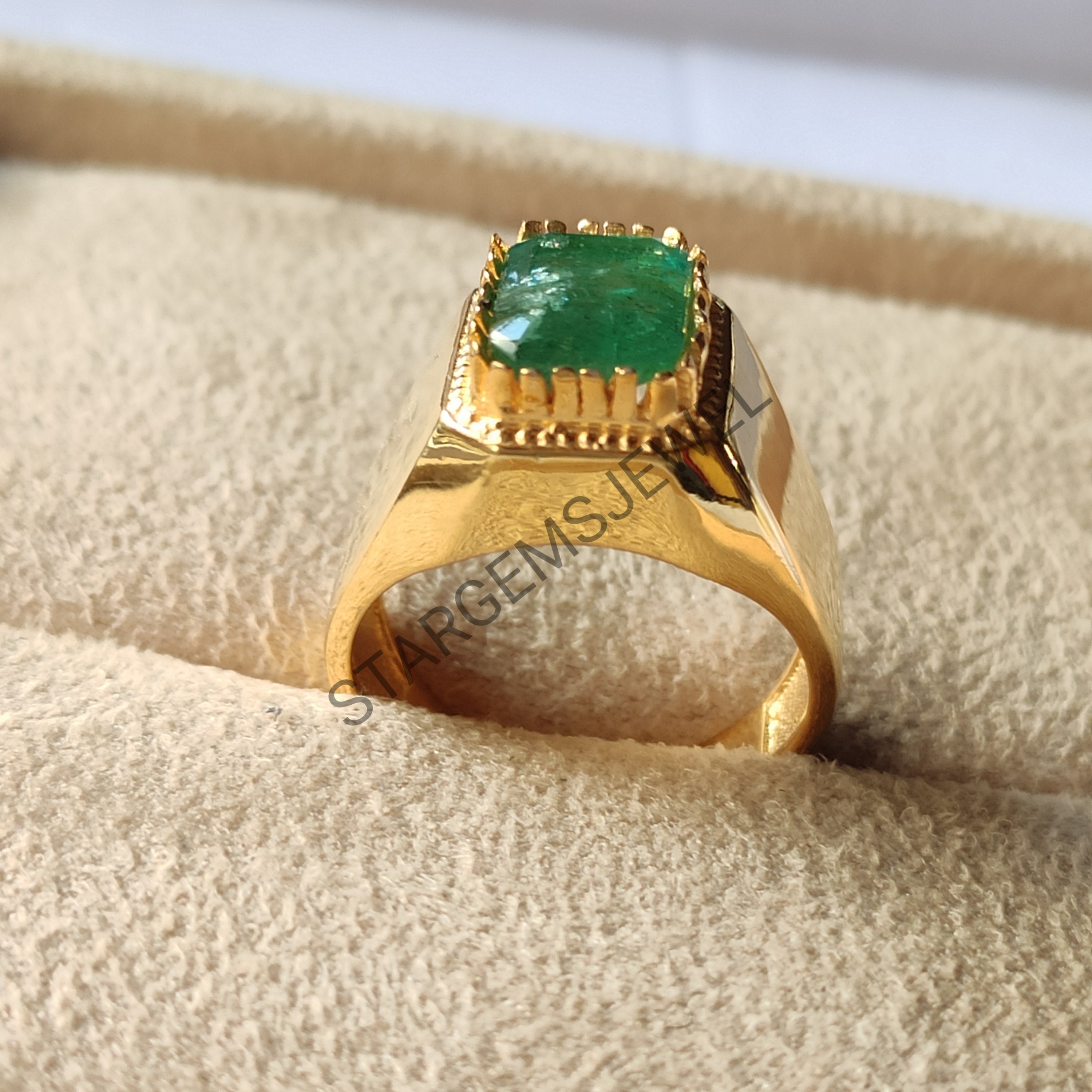 Buy 22Kt Gold Semi Precious Green Stone Ring For Men 94VH3259 Online from  Vaibhav Jewellers