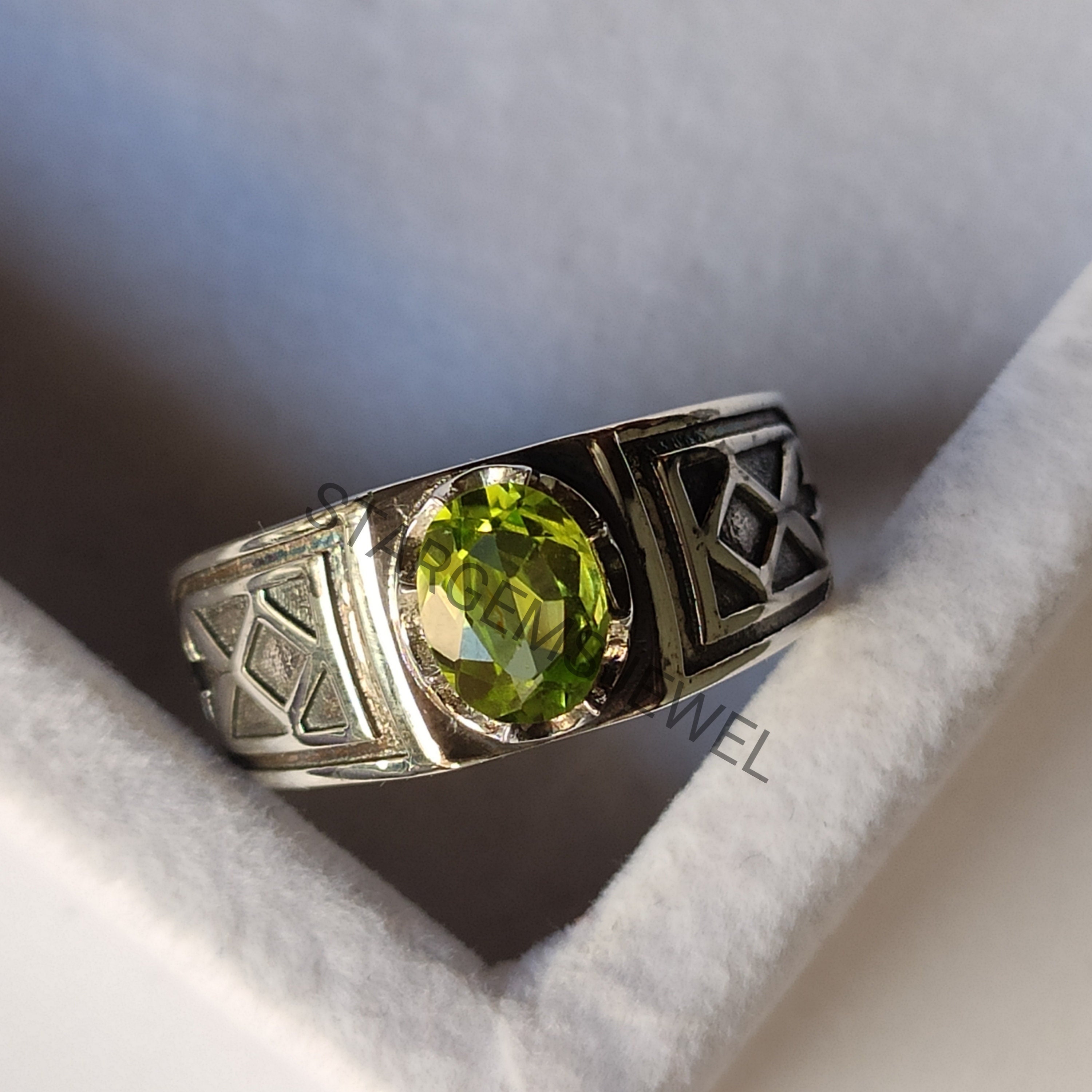 Mens peridot sale pinky ring