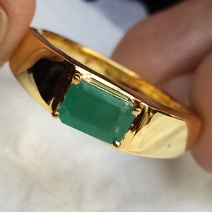 Emerald Stone Vintage 925 Solid Silver Ring for Men, Antique Style Green Emerald Ring in Sterling Silver, Vintage Wedding Emerald Ring
