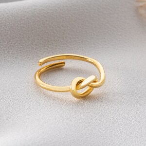 Heart Knot Ring Love Knot Jewelry Gold Infinity Ring Dainty Promise Ring Minimalist Design Romantic Gift Gift for Her image 1