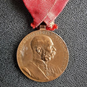 Austria Jubilee Commemorative Medal 1898 SIGNVM MEMORIAE