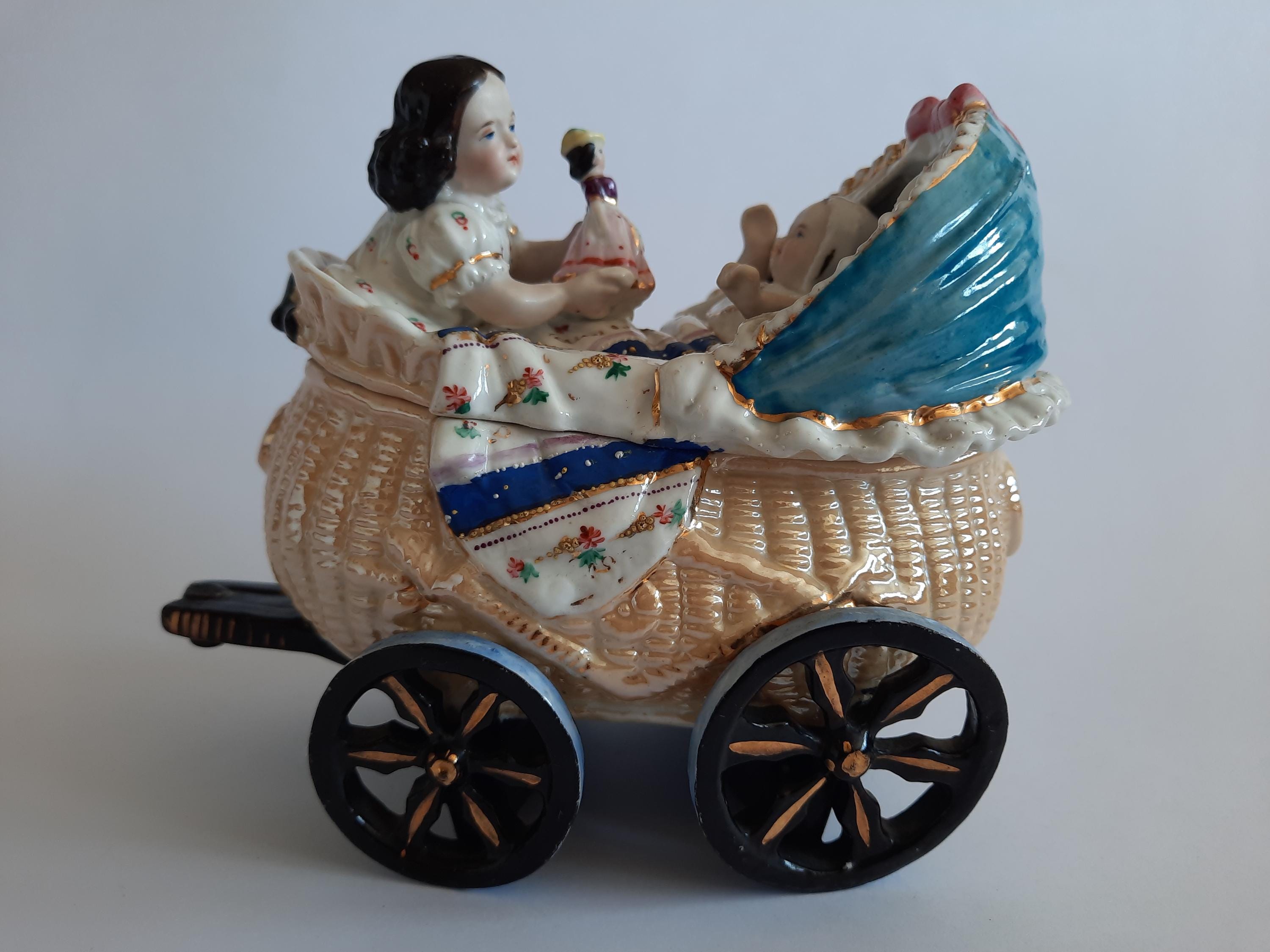 Victorian antique baby stroller - Etsy 日本