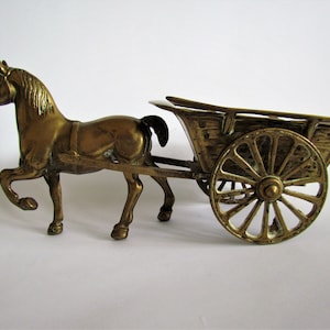 Vintage Bronze Figur - ein Pferd an einen Wagen gespannt
