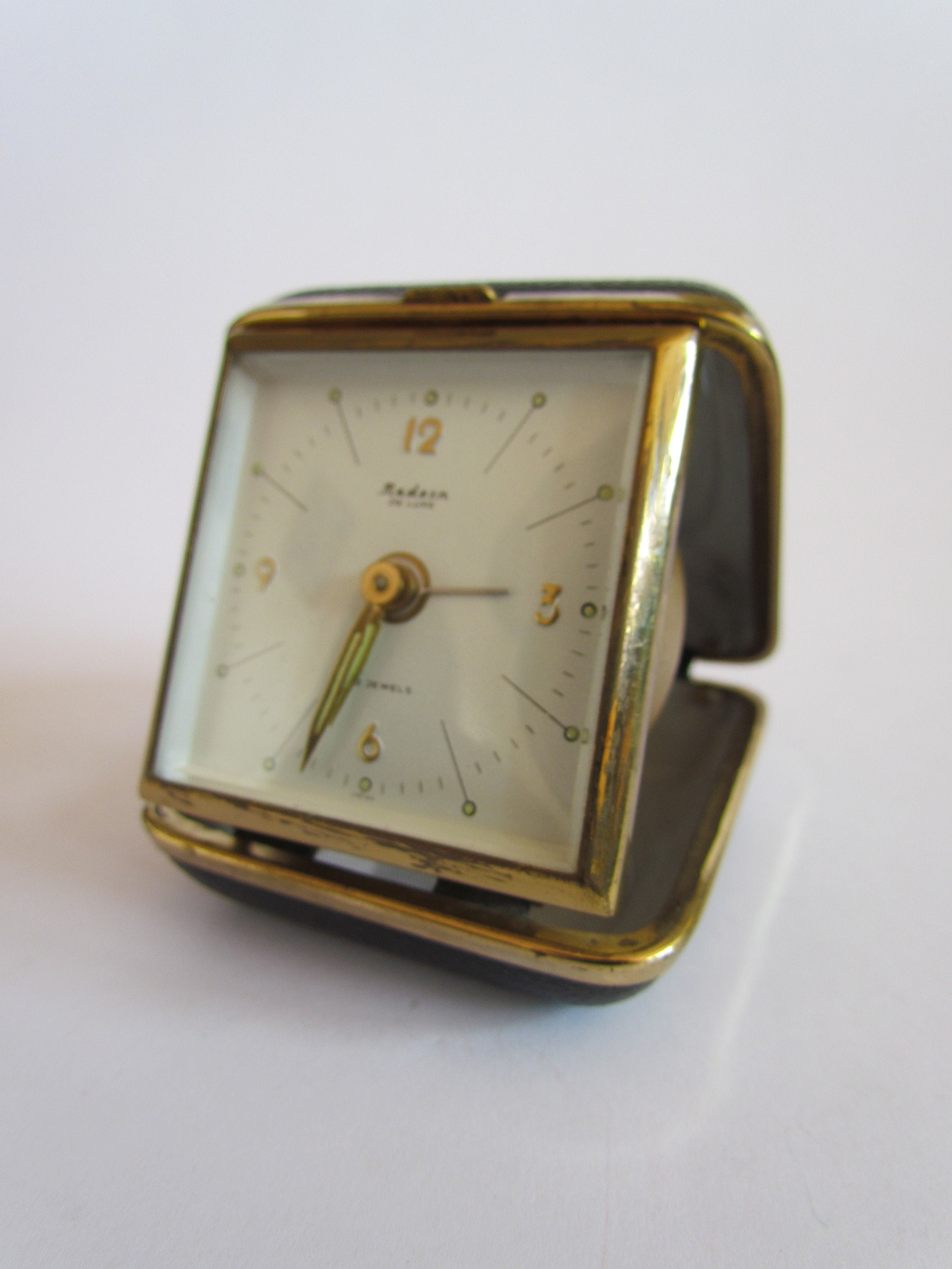 Vintage battery travel clock - Etsy 日本