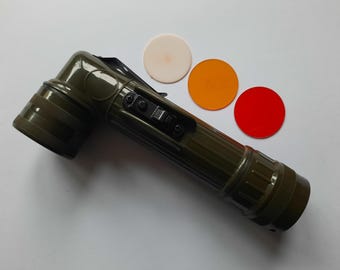 アメリカ - オリジナルの軍用懐中電灯 - Etsy 日本