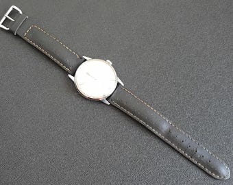 Vintage mechanical Men's watch-OMIKRON 17 RUBIS-Swiss-made ANTIMAGNETIC