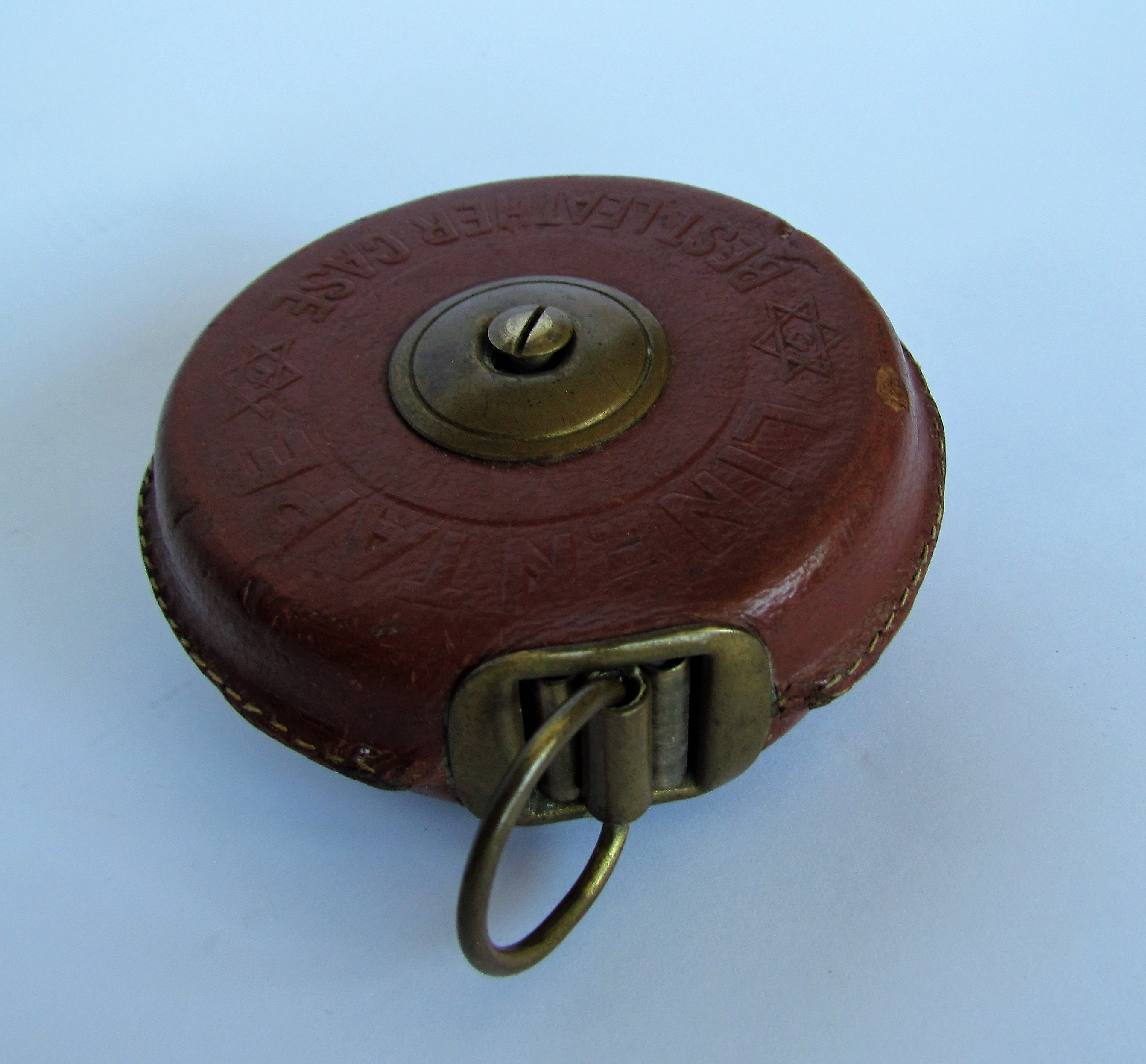 LEATHER TAPE MEASURE – LOinLONDON®