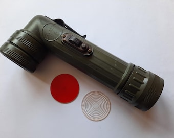 アメリカ - オリジナルの軍用懐中電灯 - Etsy 日本