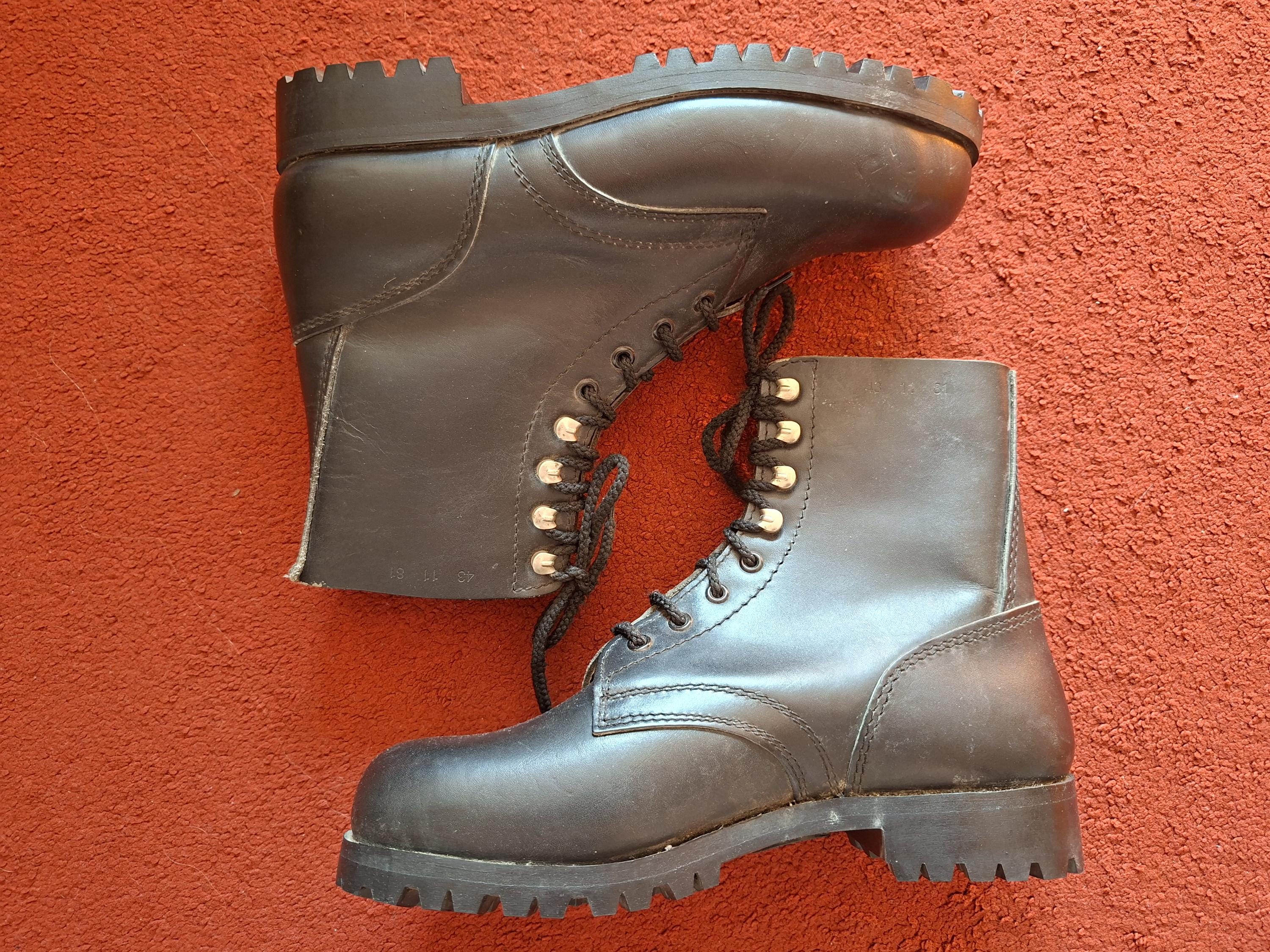 Swiss military boots - Etsy 日本