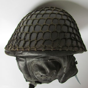 Casco de paracaidista aerotransportado original rumano M-73 RARO