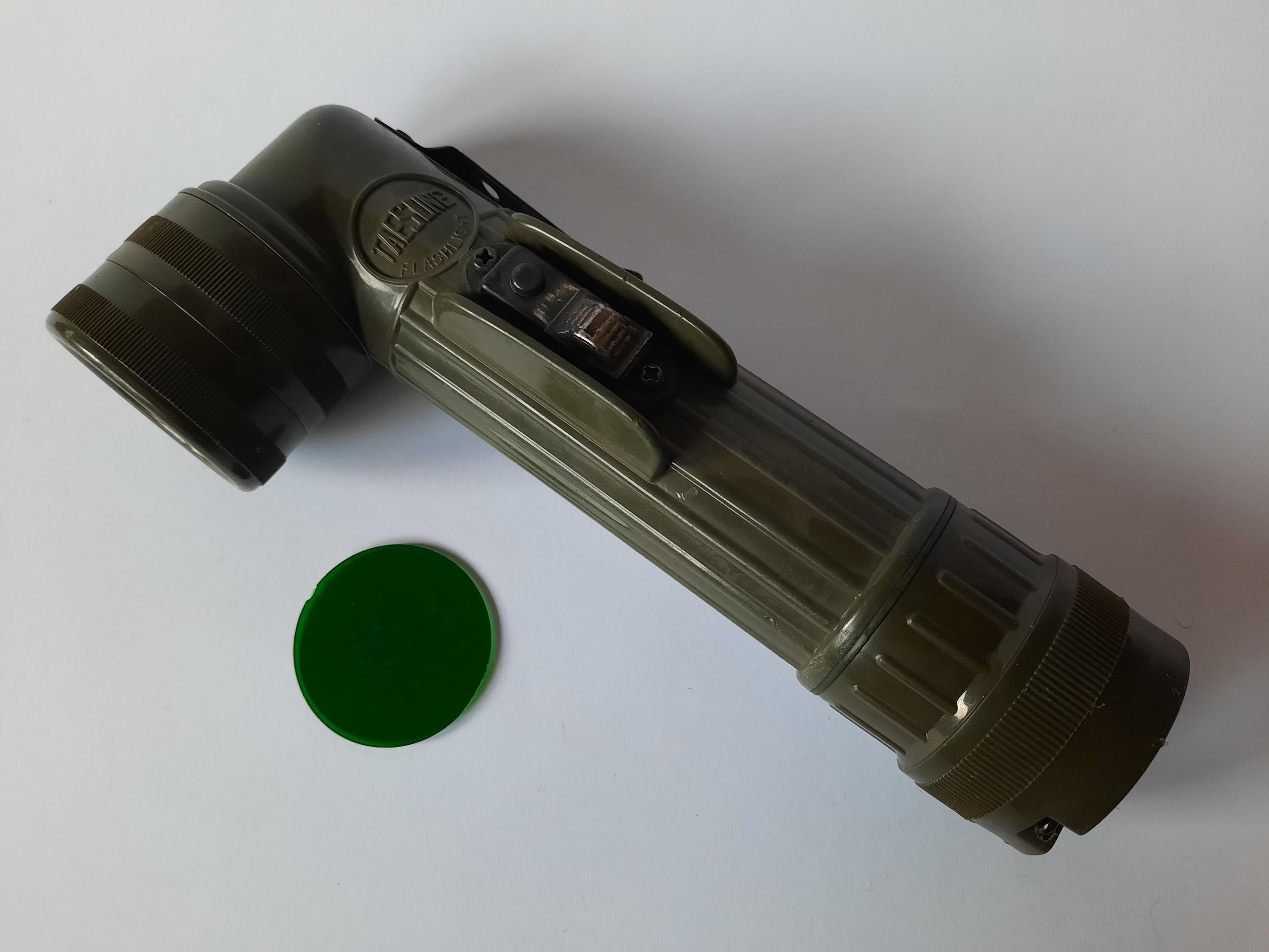 アメリカ - オリジナルの軍用懐中電灯 - Etsy 日本