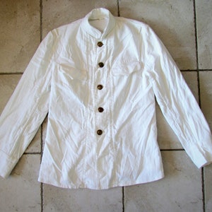 Summer white officer&#39;s tunic, model 1943, original USSR of the second world war