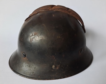チェコスロバキア製スチールヘルメット VZ-29 56/57サイズ