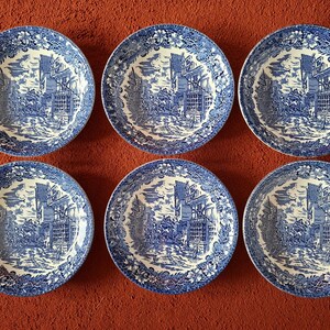 Set di 6 piatti fondi in ceramica blu con decorazione a trasferimento, stile Royal Tudor Staffordshire, Inghilterra, 19,5 cm
