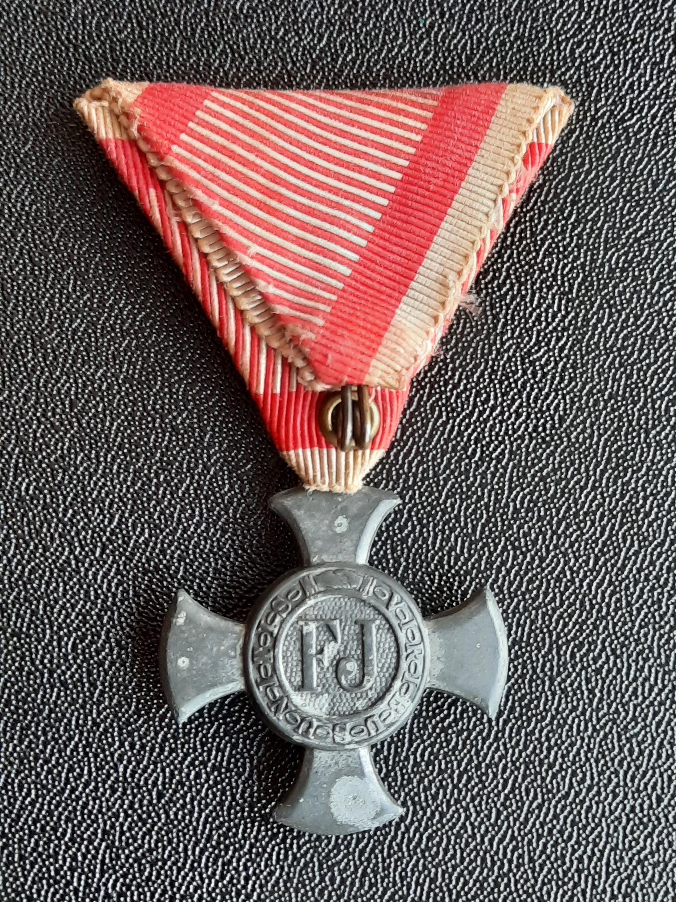 オーストリア、フランツ・ヨーゼフ功労十字章 1916年 - Etsy 日本