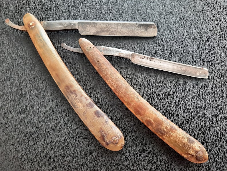 Vintage Pair of Straight Razors - Etsy