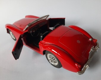Voiture Miniature Tonka Polistil 1/16 – MGA Twin Cam – Métal – Occasion