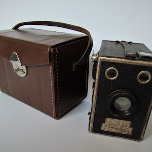 Vintage Box Camera BALDA Scatola frontale, nella custodia originale