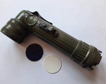 アメリカ - オリジナルの軍用懐中電灯 - Etsy 日本