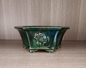 16,3-Zoll-Sechseck-Bonsaischale aus grün glasiertem Keramikrelief