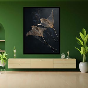 Gouden pijlstaartrog decor, moderne oceaan kunst aan de muur, zeeleven canvas, kusthuisdecor, onderwater zeedieren schilderij, luxe goudkunst