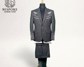 Gray Gothic Western Suit, Skull Bat Embroidered Men's 3 Piece Suit