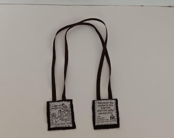 Escapulario Marrón, lana