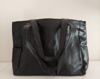 Chic Faux Leather Tote Bag – Stylish Everyday Shoulder Bag for Women, Vegan Leather Large Handbag, Casual & Work Tote, Perfect Gift for Her