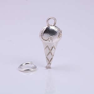 Eistüte Anhänger, traditioneller Anhänger, aus massivem 925er Sterlingsilber, komplett mit Befestigungsglied