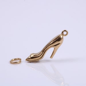 Stiletto Charm, Traditional Charm, Made from Solid 9ct Yellow Gold, British Hallmarked, Complete with Attachment Link