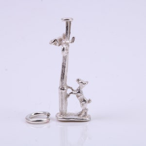 Ciondolo gatto che insegue cane, ciondolo tradizionale, realizzato in argento sterling massiccio di grado 925, completo di anello di fissaggio