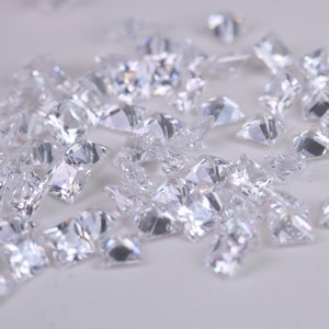 Square cut AAA Grade Diamond White Cubic Zirconia, Top Colour and Luster, Choice of Sizes, Calibrated Sizing, Multi Packs