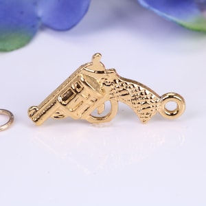Revolver Charm, Traditional Charm, Made from Solid Cast Yellow Gold, British Hallmarked