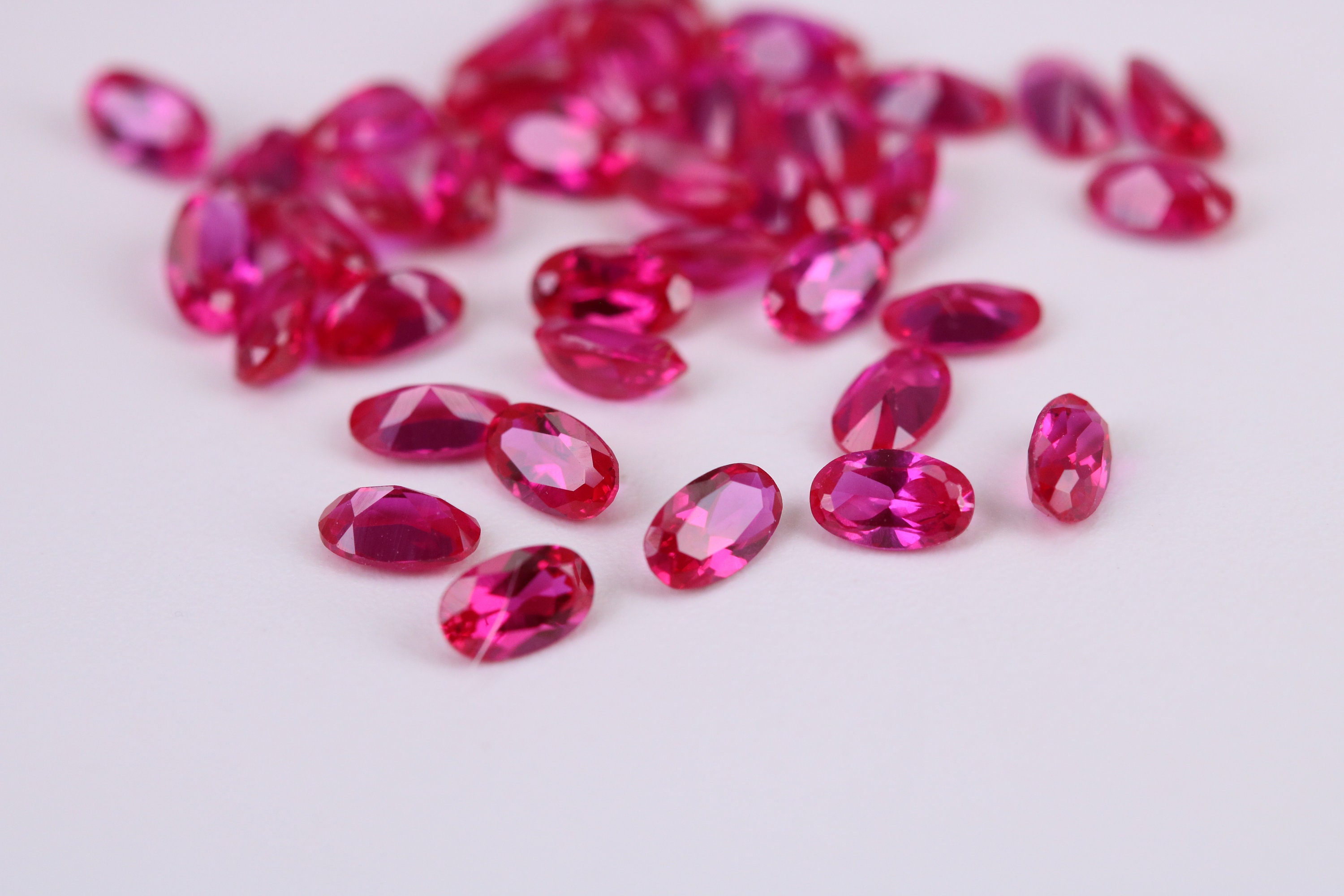 Oval Cut AAA Grade Ruby Red Cubic Zirconia, Top Colour and Luster ...