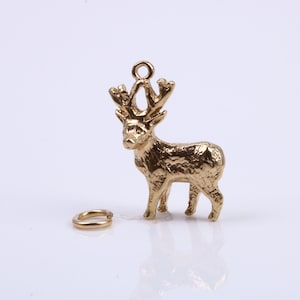 Deer Charm, Traditional Charm, Made from Solid 9ct Yellow Gold, British Hallmarked, Complete with Attachment Link
