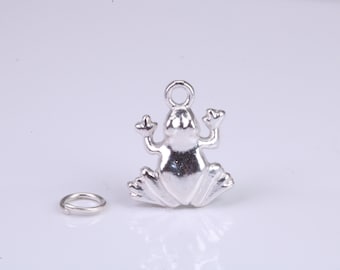 Encanto de rana, encanto tradicional, hecho de plata de ley sólida de grado 925, completo con enlace de fijación