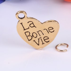 La Bonne Vie Charm, Traditional Charm, Made from Solid 9ct Yellow Gold, British Hallmarked, Complete with Attachment Link
