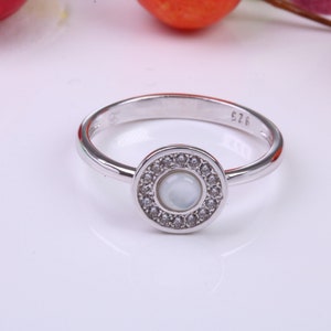 Perlmutt und Zirkonia Ring, aus massivem Silber