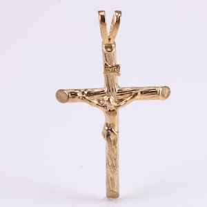 35 mm Long Gold Crucifix Necklace Together with 18 Inch Long Chain, Made from Solid Yellow Gold, British Hallmarked