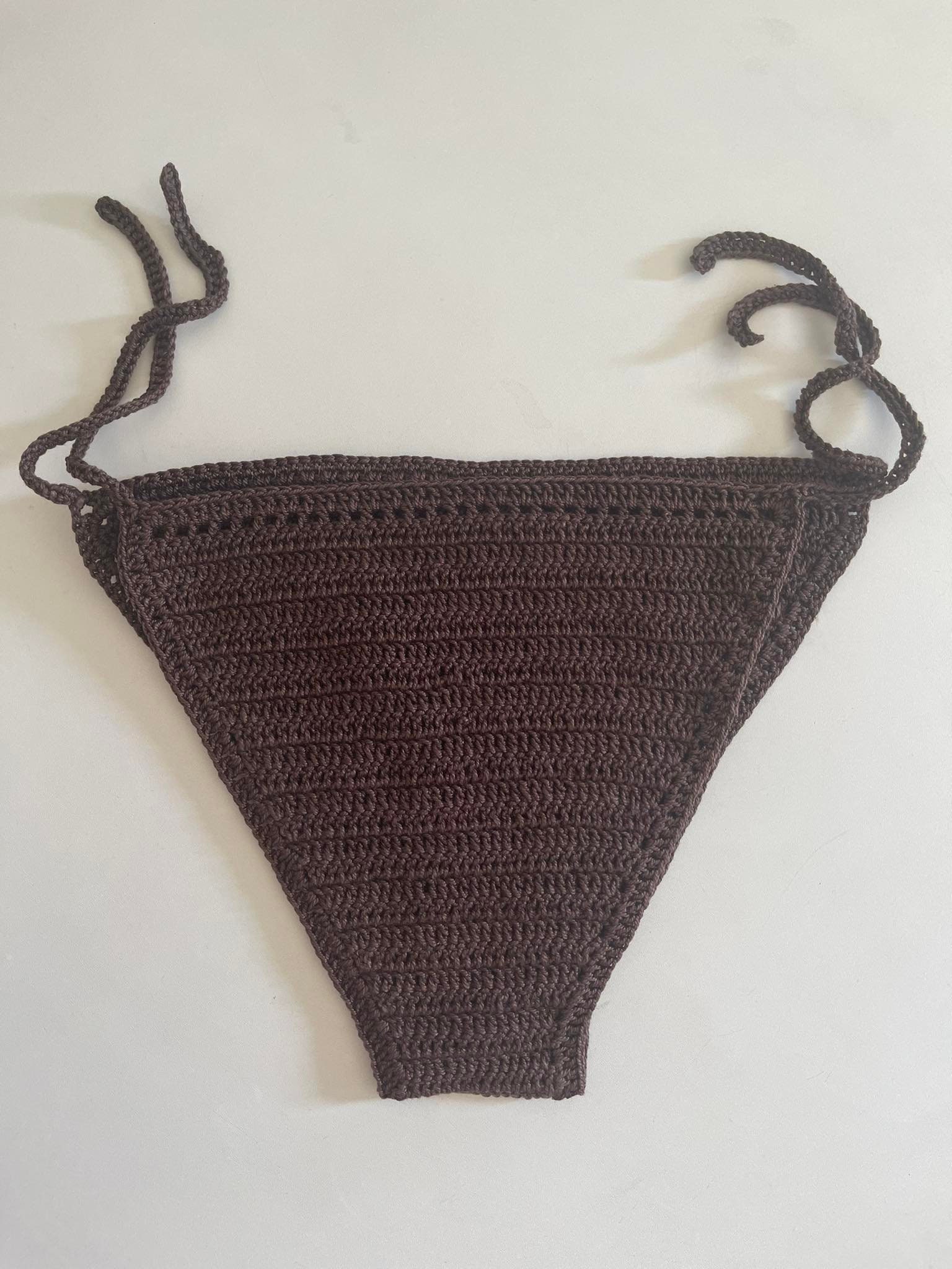 Icker Sea Contrast Trim & Stitching Cheeky Mini Bikini Swimwear Black/White COB-13-29