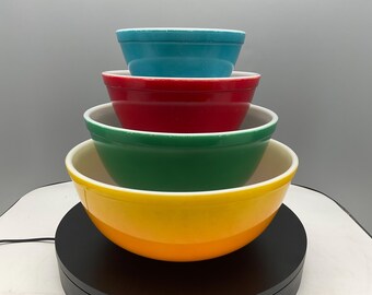 Vintage Pyrex Primary Colors Mixing Bowl Set of Four, Pyrex Nesting ...