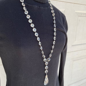 Vintage brilliant quartz rock crystal necklace, art deco period.