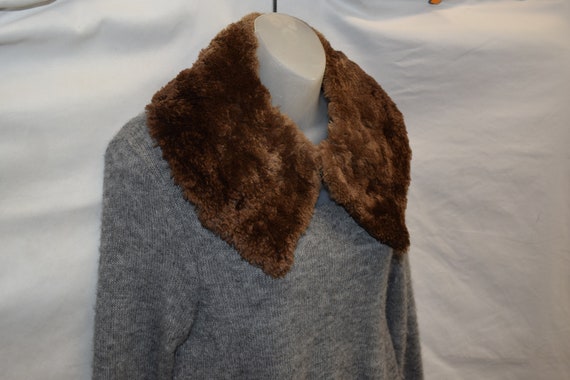 fur collar, soft brown by Ed Hamilton FURS - image 3